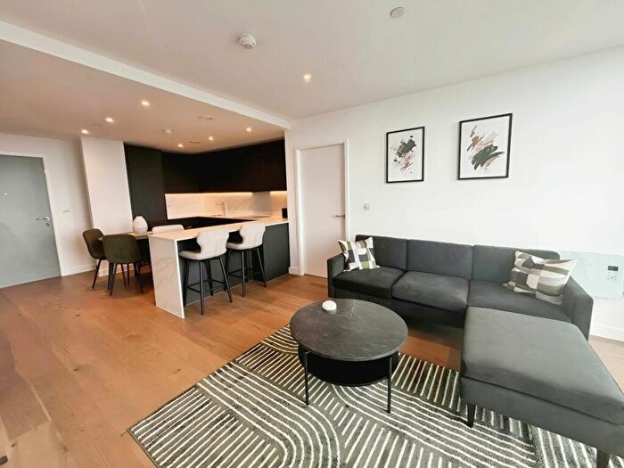 2 Bedroom Apartment To Rent In Viadux, Deansgate, M1