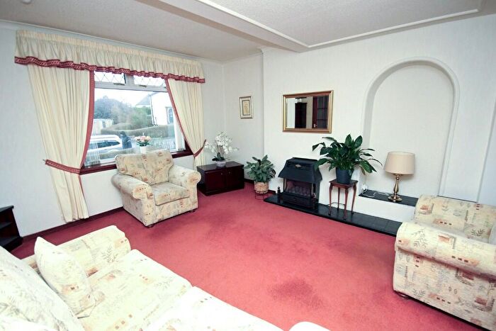 2 Bedroom Semi-Detached House For Sale In Lainshaw Avenue, Kilmarnock, Ayrshire, KA1