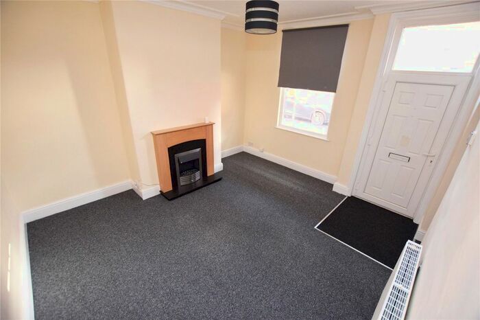 2 Bedroom Terraced House To Rent In Recreation Place, Leeds, West Yorkshire, LS11