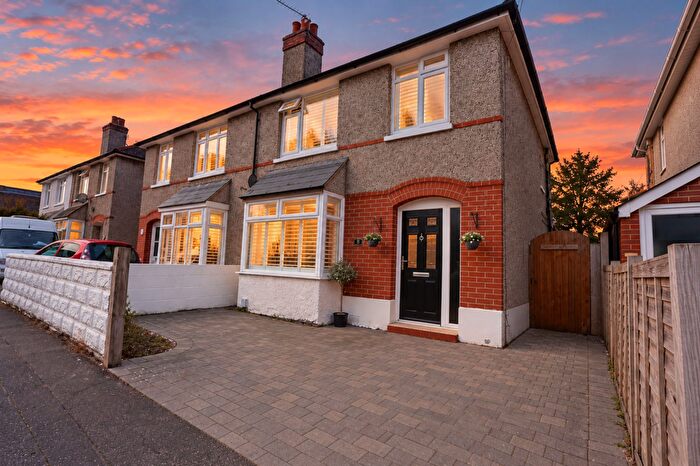 3 Bedroom Semi-Detached House For Sale In Cameron Road, Christchurch, BH23