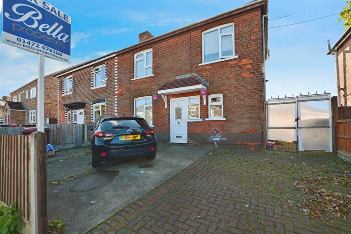 3 Bedroom Semi-Detached House For Sale In Long Road, Scunthorpe, DN15