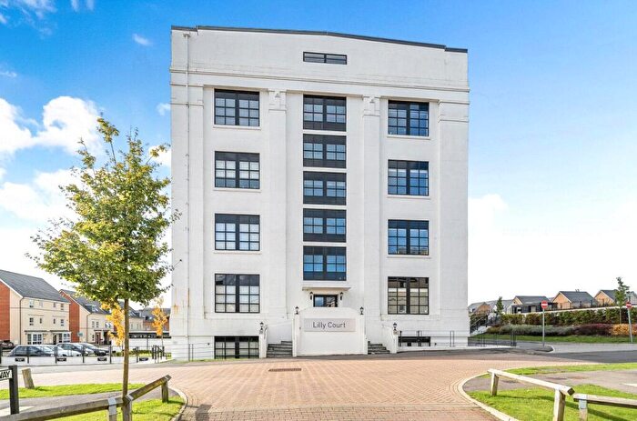 1 Bedroom Flat For Sale In Fullbrook Drive, Basingstoke, Hampshire, RG21