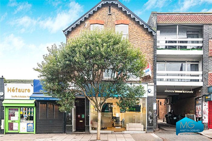 1 Bedroom Apartment To Rent In Brent Street, Hendon, London, NW4