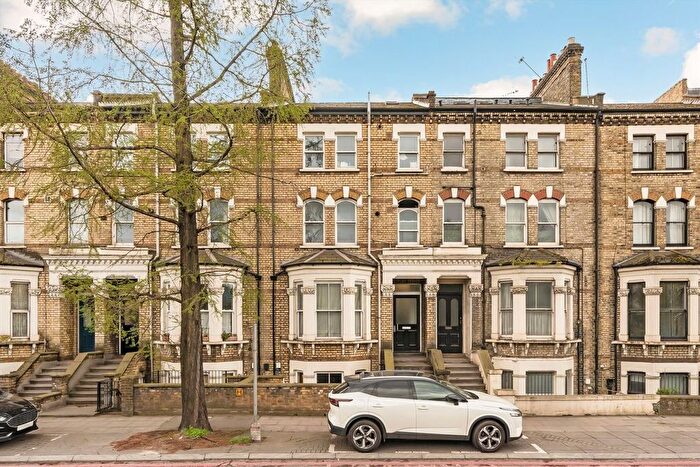 1 Bedroom Flat For Sale In Talgarth Road, West Kensington, W14