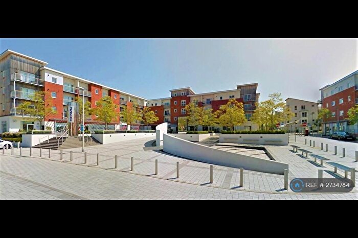 2 Bedroom Flat To Rent In Merrick House, Reading, RG2