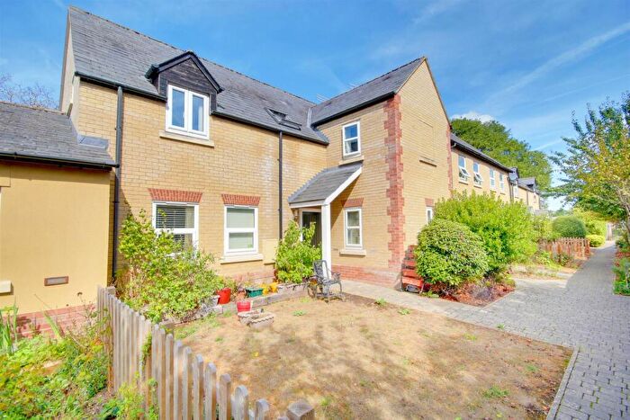 2 Bedroom Maisonette For Sale In Carriage Mews, Langley Close, St. Ives, PE27