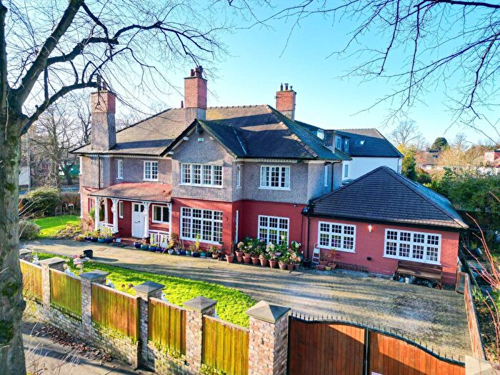 4 Bedroom Detached House For Sale In The Serpentine, Garston, L19