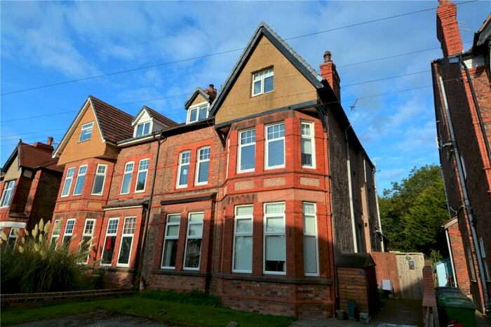 2 Bedroom Flat To Rent In Westbourne Grove, West Kirby, Wirral, CH48