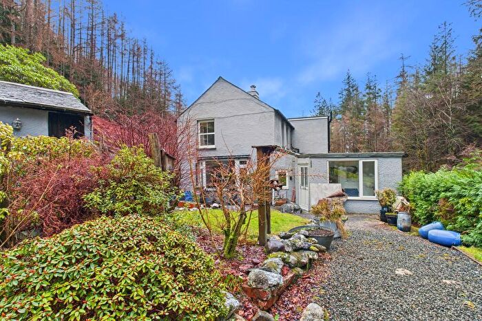 3 Bedroom Semi-Detached House To Rent In Thornthwaite, CA12