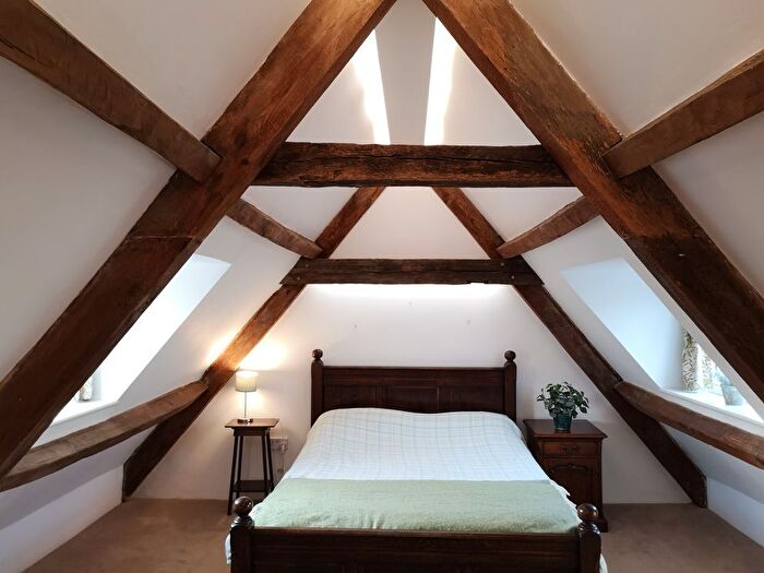 2 Bedroom Cottage To Rent In West Street, Wareham, BH20