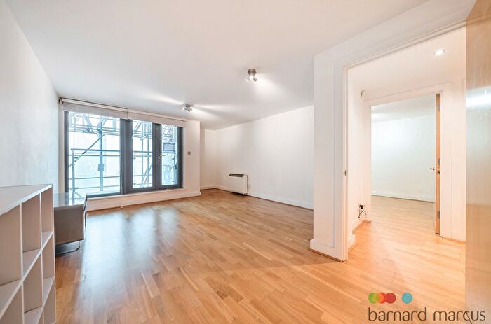 1 Bedroom Flat To Rent In Hardwicks Square, London, SW18