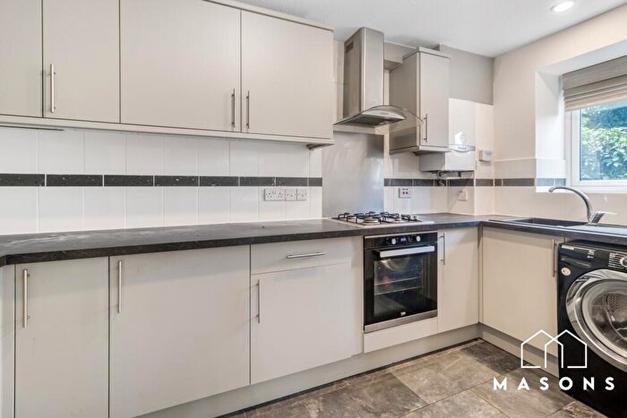1 Bedroom Cluster House To Rent In Wheatlands, Stevenage, Hertfordshire, SG2