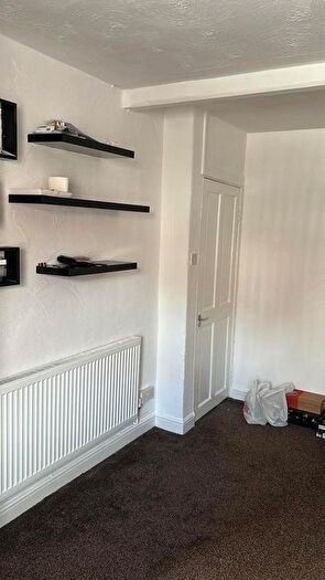 1 Bedroom Terraced House To Rent In New Hey Road, Huddersfield, HD3