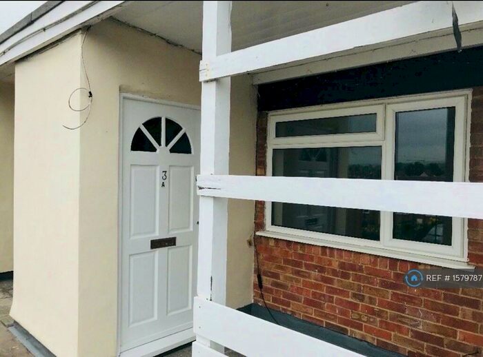 2 Bedroom Flat To Rent In William Street, Calne, SN11