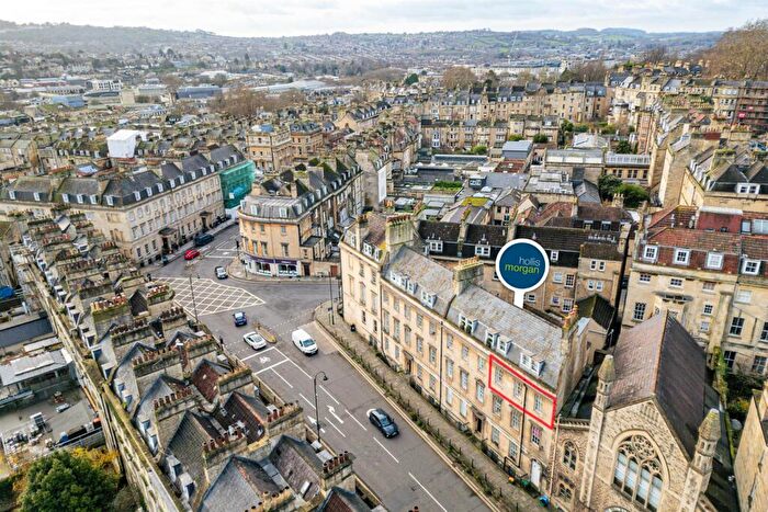 1 Bedroom Flat For Sale In Flat | Basic Updating |, BA1
