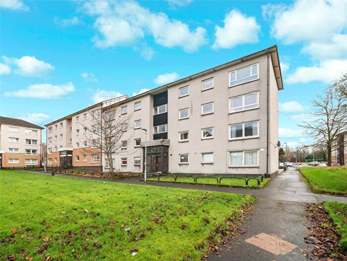 3 Bedroom Flat For Sale In Kennedy Path, Glasgow, Glasgow City, G4