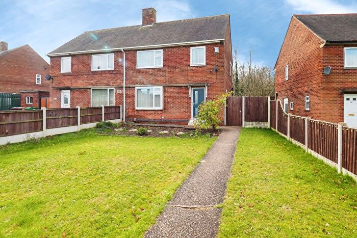 3 Bedroom Semi Detached House For Sale In Melbury Road, Bilborough, Nottingham, NG8