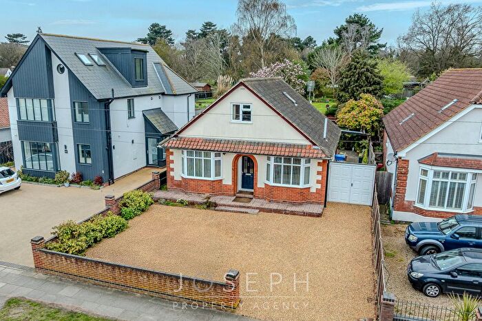4 Bedroom Detached Bungalow For Sale In Bixley Road, Ipswich, IP3