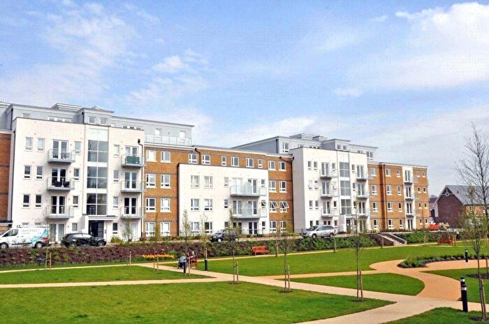 2 Bedroom Apartment To Rent In Heathland Court, Grebe Way, Maidenhead, Berkshire, SL6