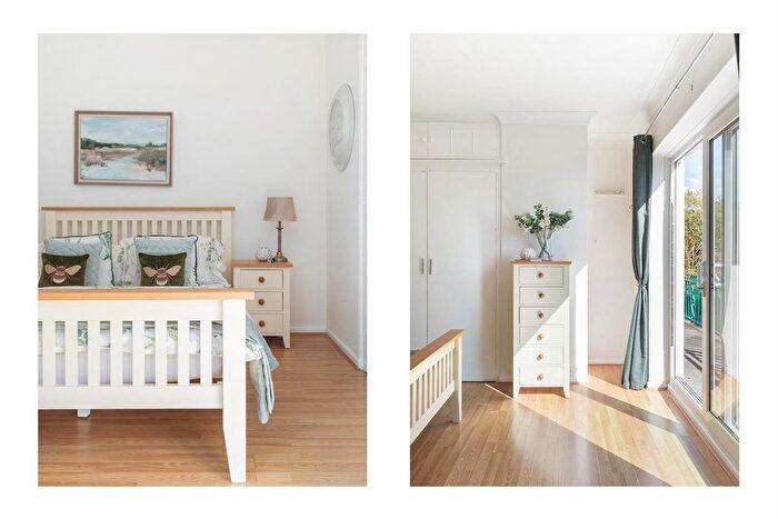 5 Bedroom Detached House For Sale In Lynmoor Road, Weymouth, DT4