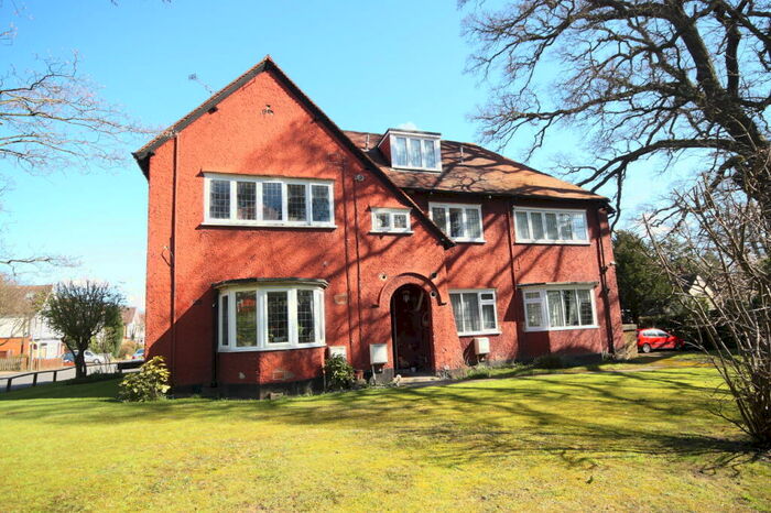 1 Bedroom Flat To Rent In York Road, Woking, GU22