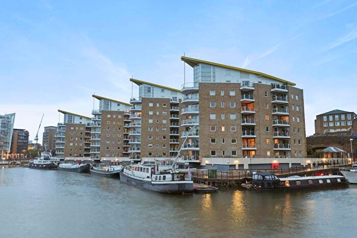 2 Bedroom Apartment To Rent In Marina Heights Basin Approach London, E14