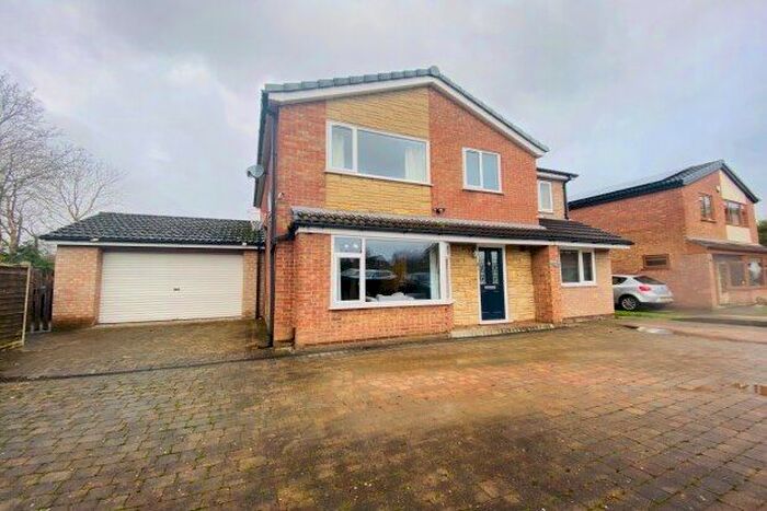 5 Bedroom Property To Rent In Wheatfield, Leyland, PR26