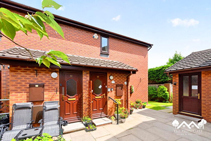 2 Bedroom Apartment For Sale In Conway Court, Hoghton, Preston, PR5