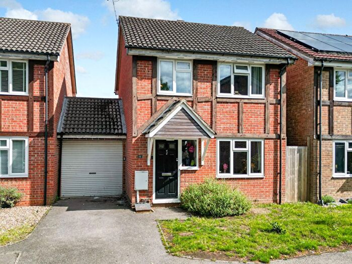 4 Bedroom Detached House For Sale In St. Barnabas Gardens, West Molesey, KT8