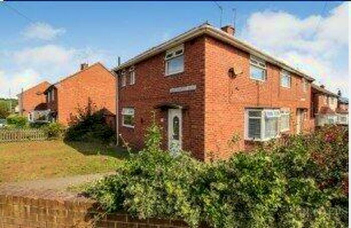 3 Bedroom Semi-Detached House To Rent In Ravenswood Road, Sunderland, SR5