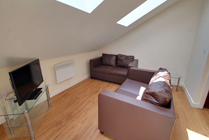 3 Bedroom Flat To Rent In Charles Street, Leicester, LE1