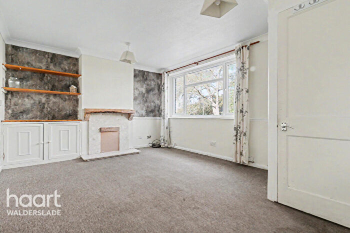 3 Bedroom Terraced House To Rent In Sundridge Drive, Chatham, ME5