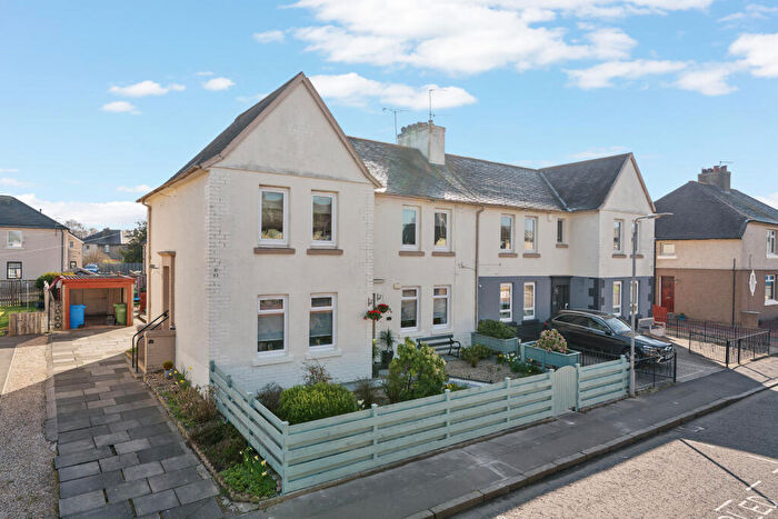 3 Bedroom Flat For Sale In South Marshall Street, Grangemouth, FK3