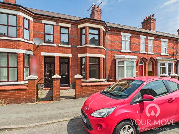 3 Bedroom Terraced House To Rent In Earle Street, Crewe, Cheshire, CW1