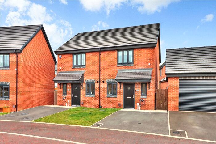 2 Bedroom Semi Detached House For Sale In Wren Street, Newcastle Upon Tyne, Tyne And Wear, NE15