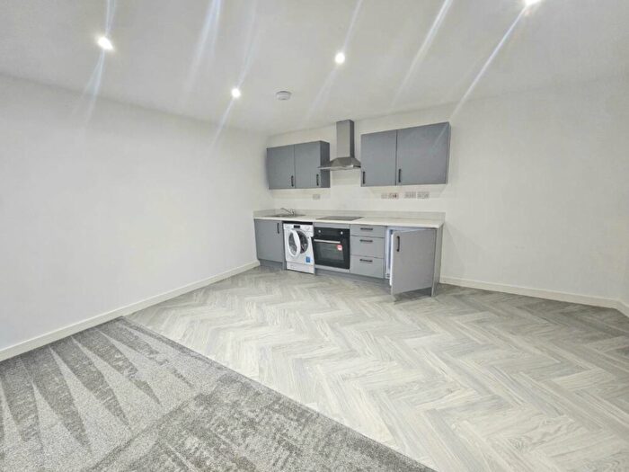 1 Bedroom Apartment To Rent In Duke Street, Bradford, West Yorkshire, BD1