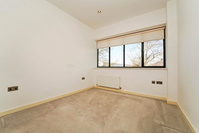 1 Bedroom Flat For Sale In Falcon Close, Quedgeley, Gloucester, Gloucestershire, GL2