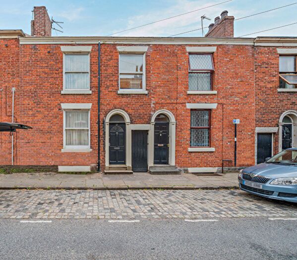 3 Bedroom Terraced House For Sale In Great Avenham Street, Preston, Lancashire, PR1