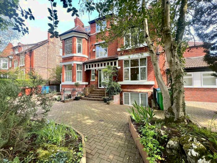 4 Bedroom House To Rent In Parkfield Road South, Manchester, M20