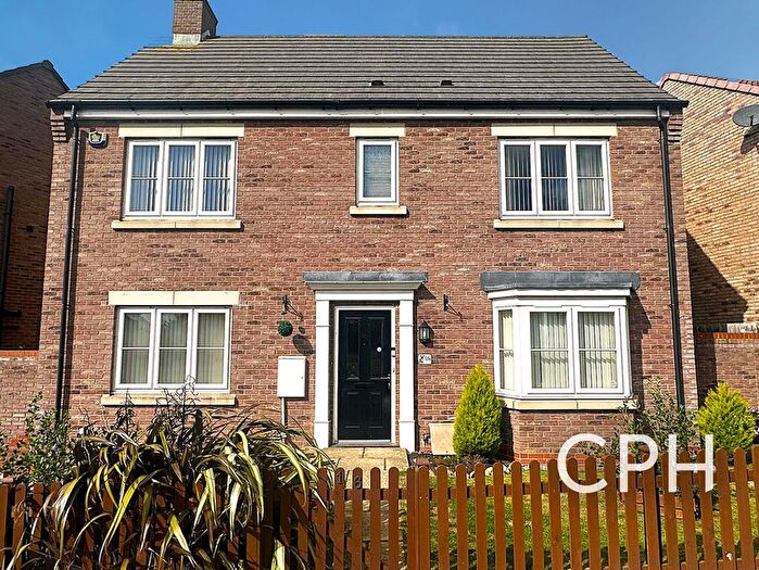 3 Bedroom Detached House For Sale In Howgate Drive, Eastfield, YO11