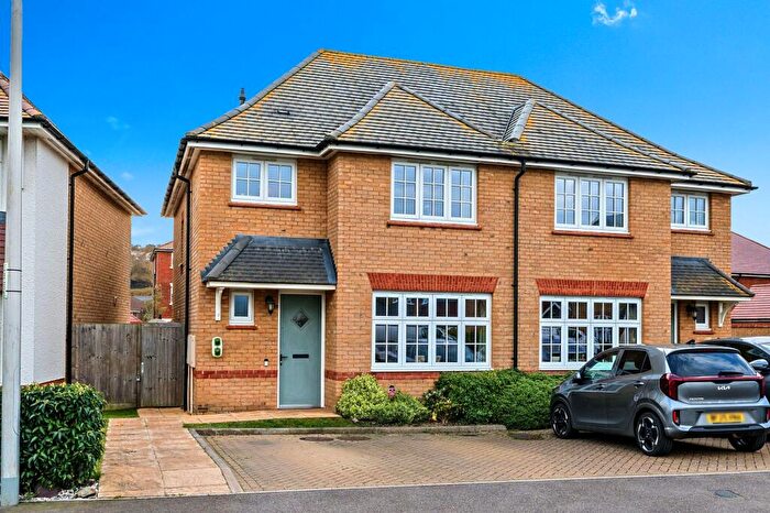 3 Bedroom Semi Detached House For Sale In Hagelstowe Avenue, High Halstow, Kent., ME3