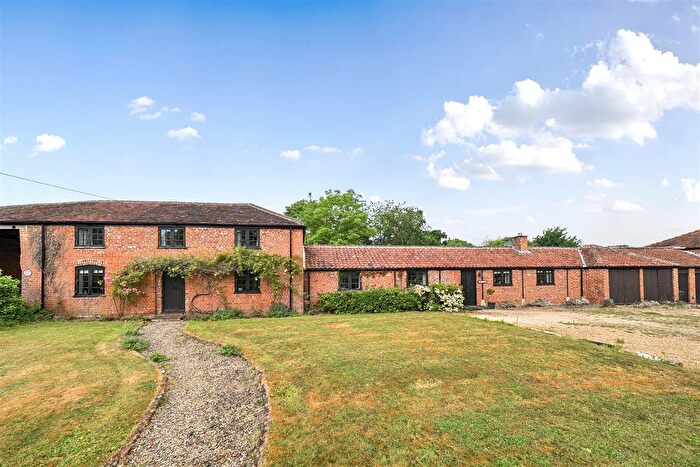 4 Bedroom Semi-Detached House For Sale In Coulston, Westbury, BA13