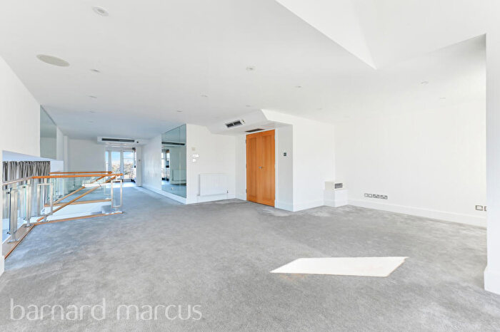 3 Bedroom Penthouse To Rent In Jerome Place, Kingston Upon Thames, KT1