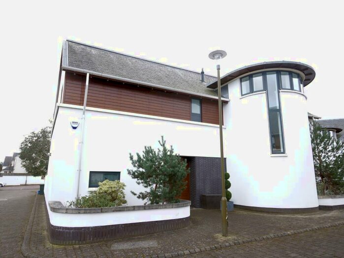 4 Bedroom Detached House To Rent In Brighouse Park Gait, Cramond, Edinburgh, EH4