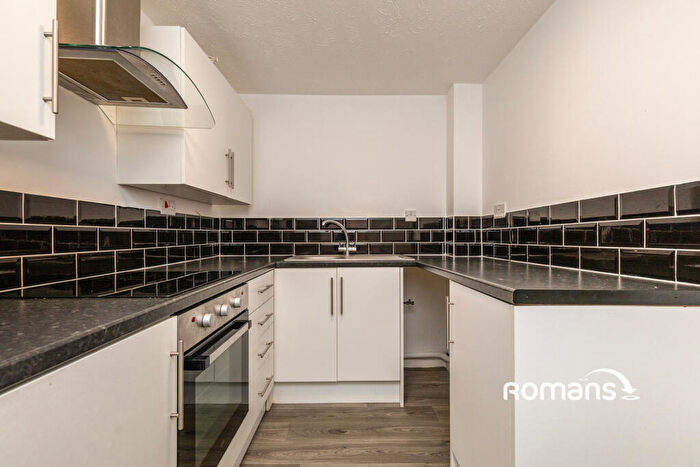 1 Bedroom Flat To Rent In Butlers Close, Bristol, Somerset, BS5