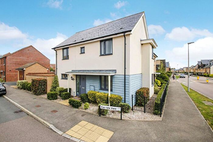 3 Bedroom Semi-Detached House To Rent In Fair Isle View, Oakridge Park, Milton Keynes, MK14