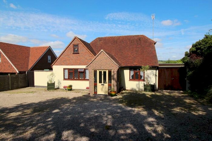 4 Bedroom Detached House To Rent In Purley Rise, Purley On Thames, Reading, RG8