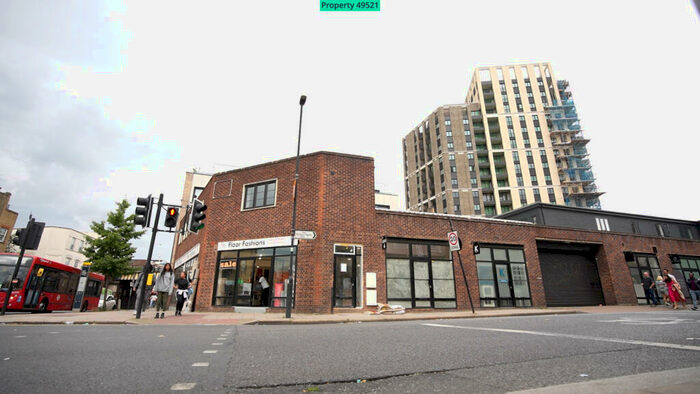 2 Bedroom Flat To Rent In Hinton Road, London, SE24