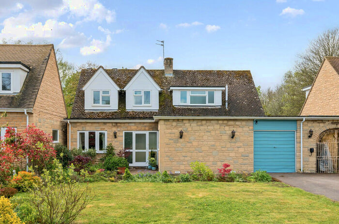 3 Bedroom Detached House For Sale In Rack End, Standlake, Oxfordshire, OX29