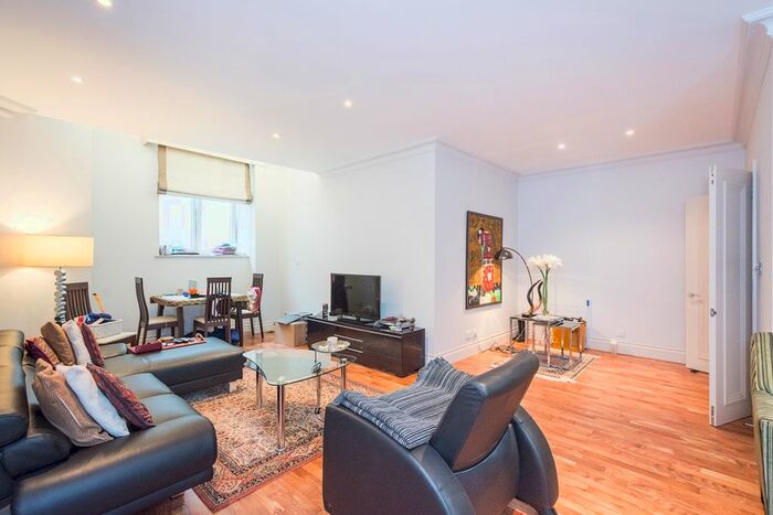 2 Bedroom Flat To Rent In Marsham Street, London, SW1P
